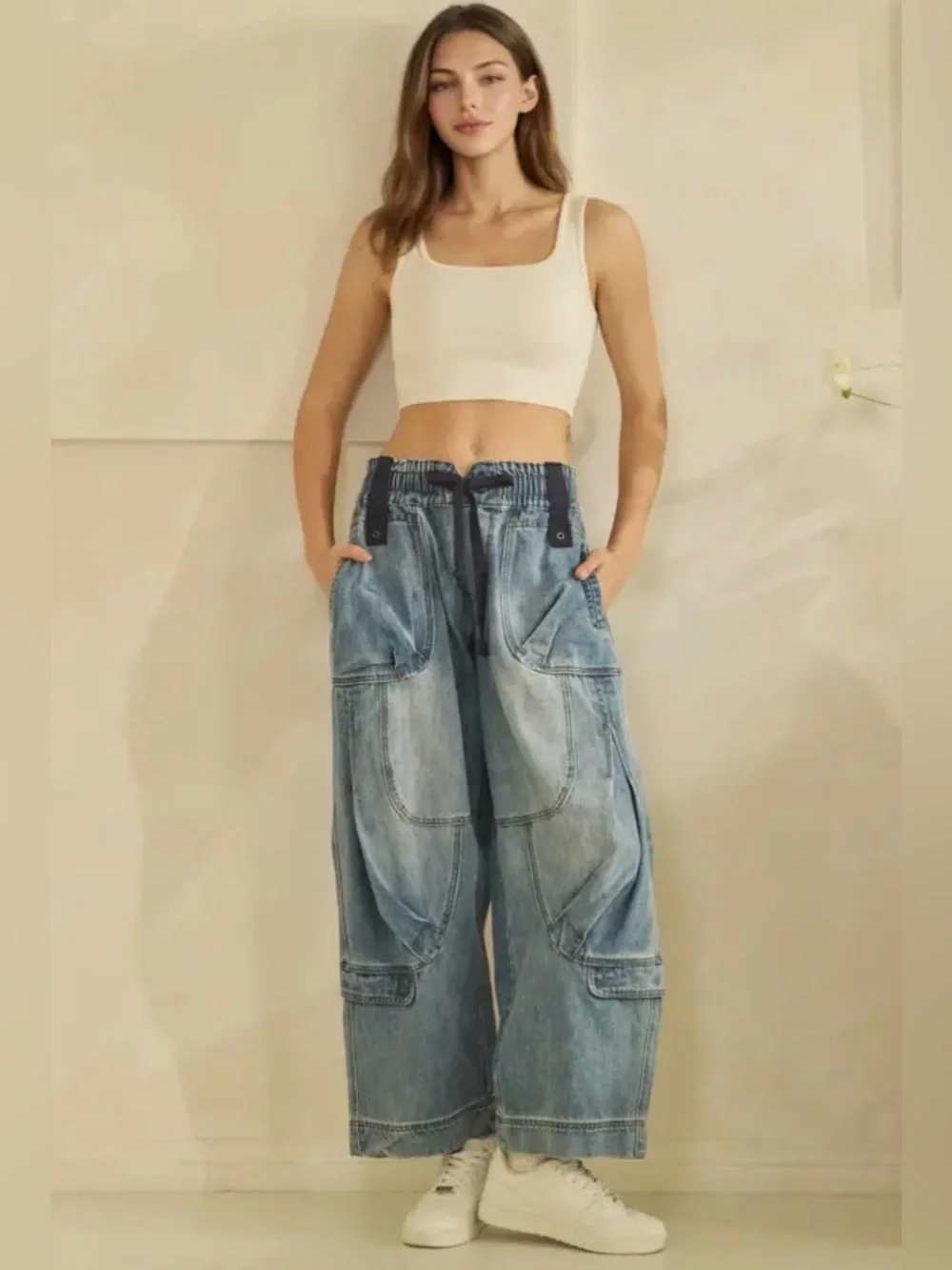 NEW Oli & Hali Detailed Barrel Denim Jeans - Picture 2 of 7
